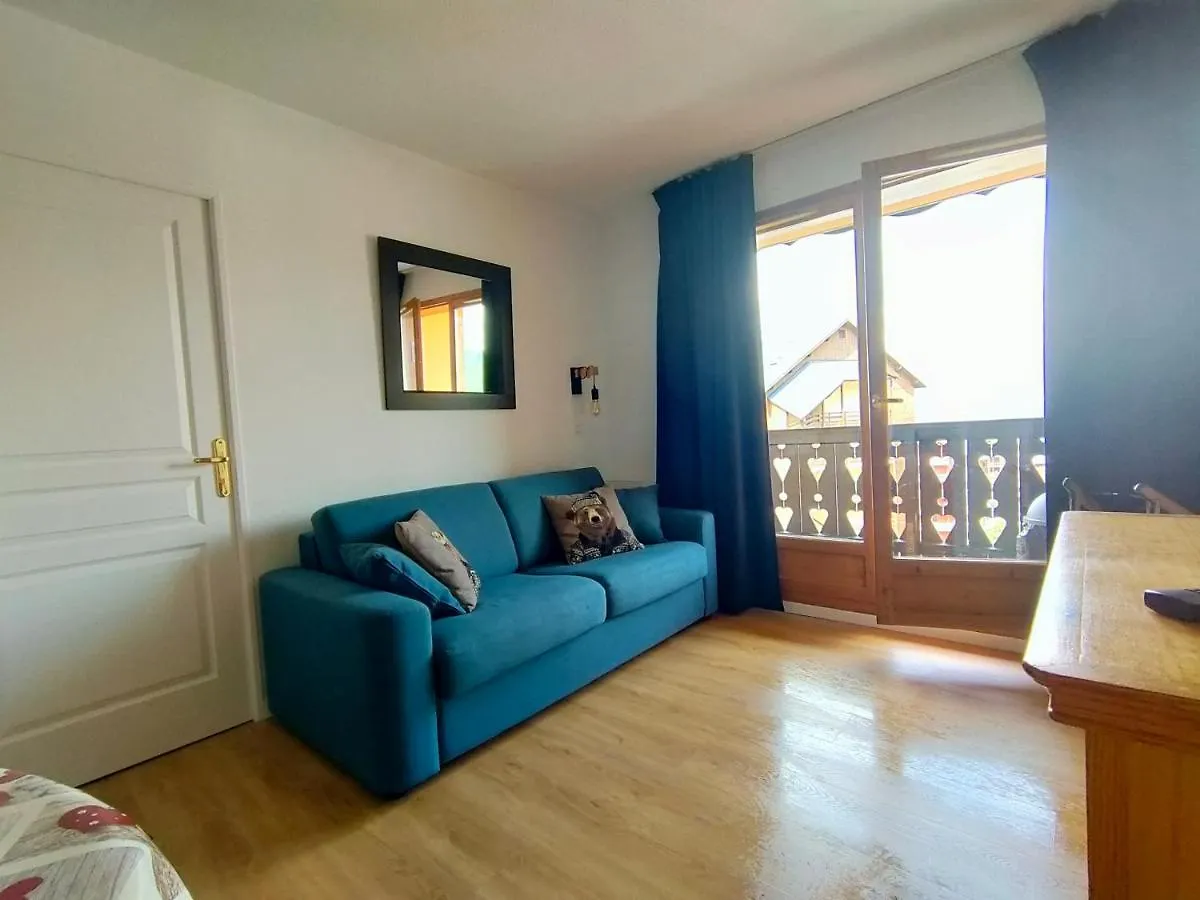 Risoul Appartement 2 chambres Piscine Balcons de Sirius France