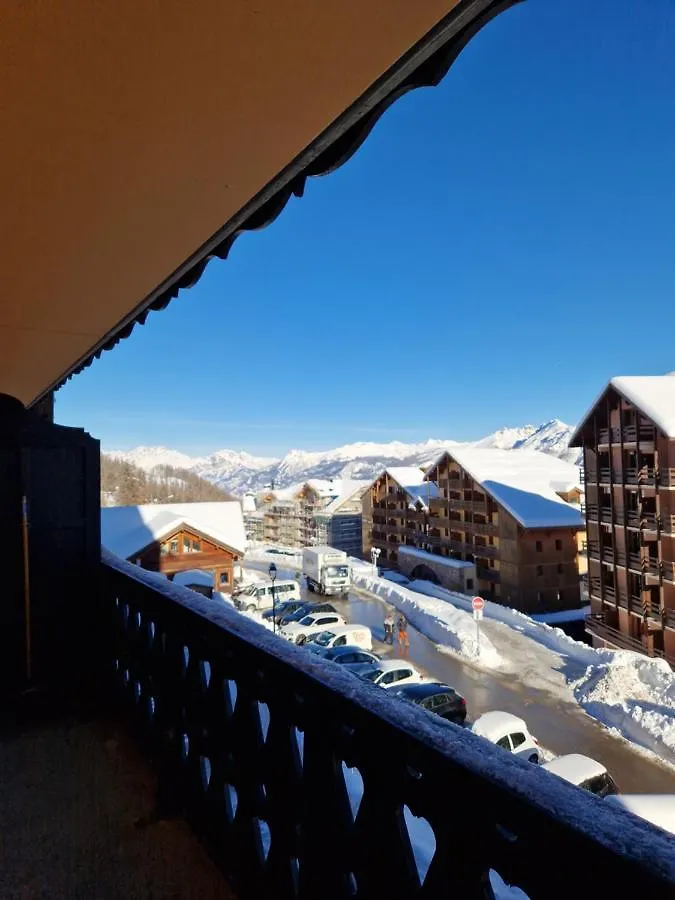 Risoul Appartement 2 chambres Piscine Balcons de Sirius France